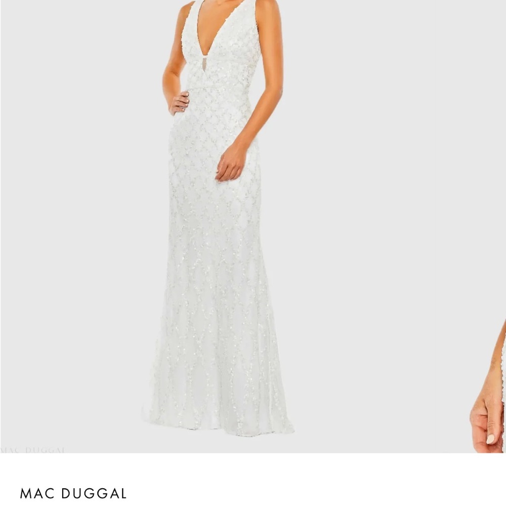 Mac Duggal White Plunge Neck Sleeveless Gown
